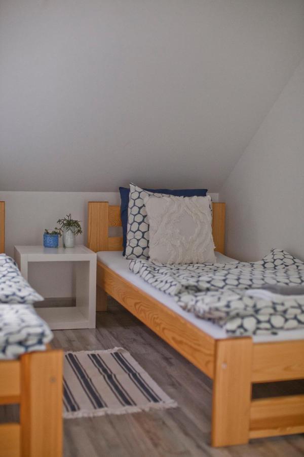 Hostel 33 Trzebinia  Kültér fotó