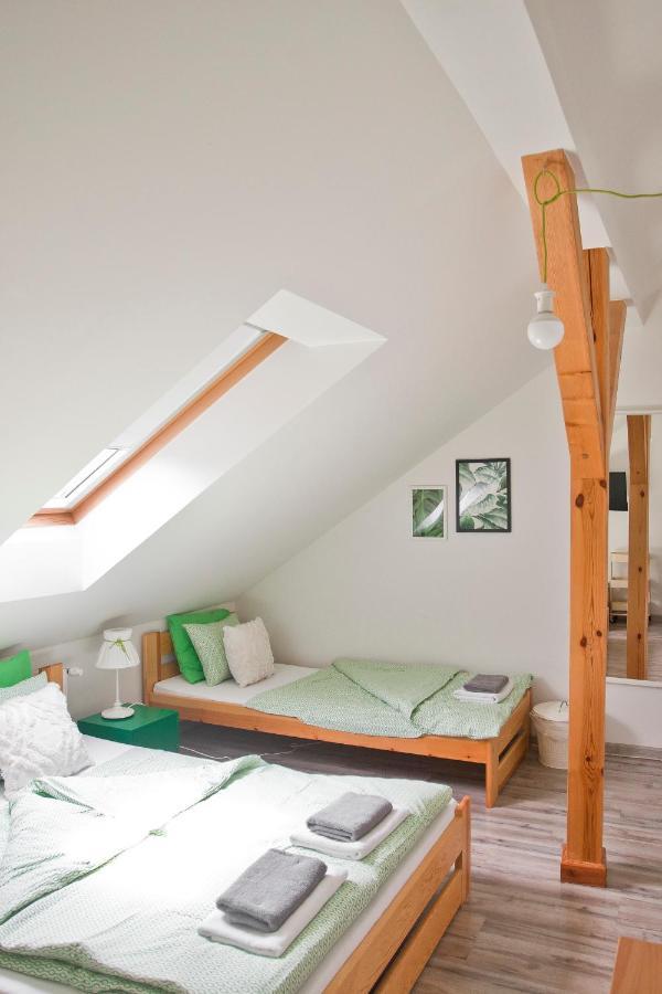 Hostel 33 Trzebinia  Kültér fotó