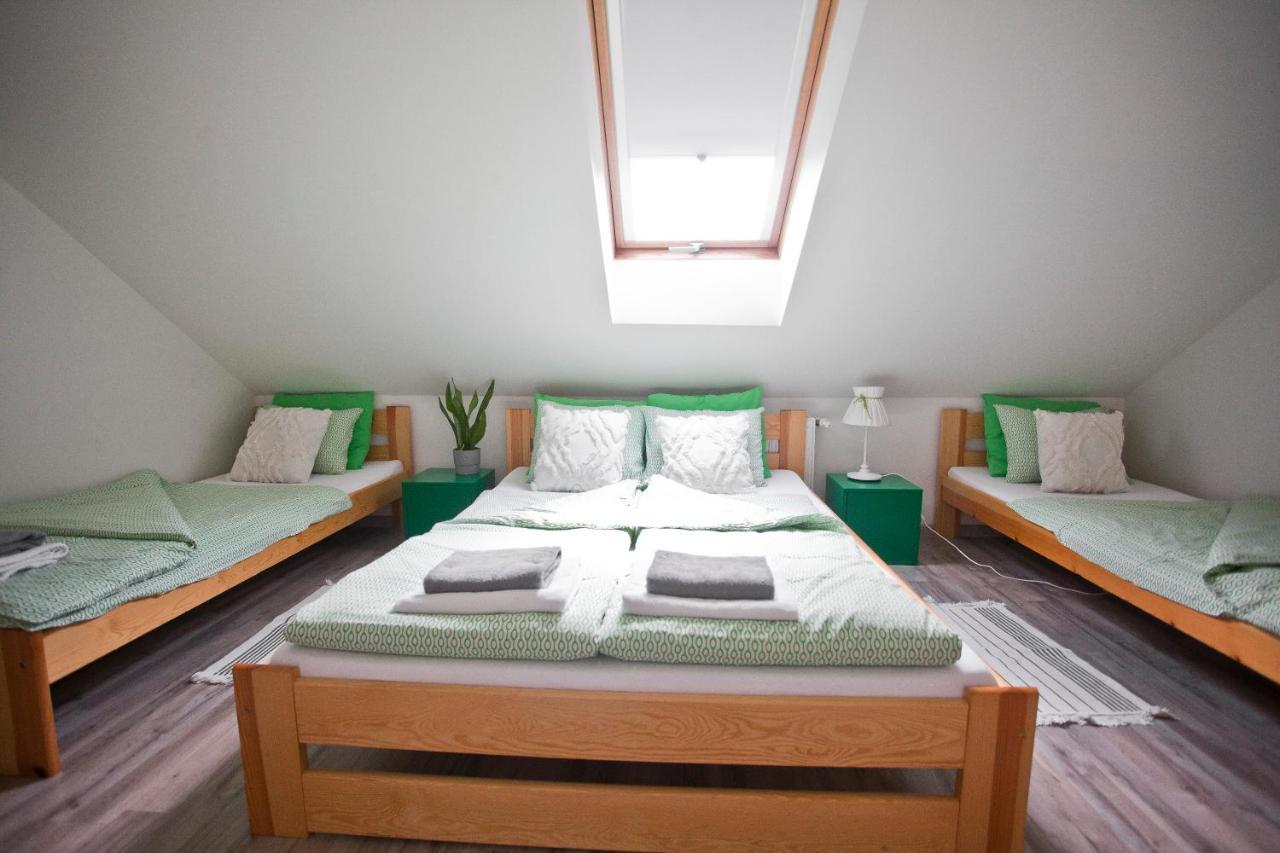 Hostel 33 Trzebinia  Kültér fotó