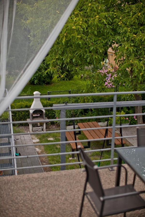 Hostel 33 Trzebinia  Kültér fotó